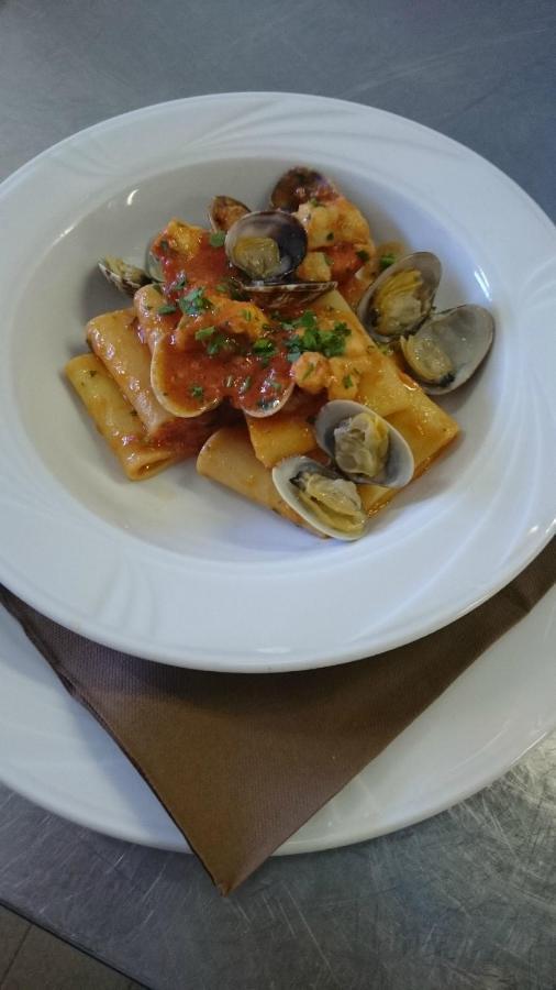 Farsaglia 3*